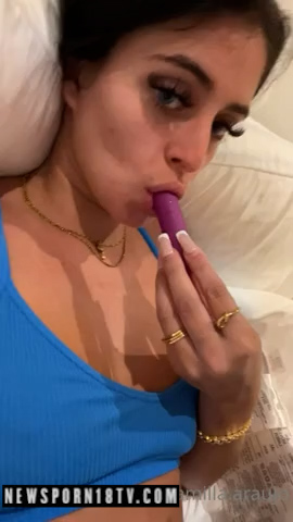 Camilla Araujo playdildo on bed so hot!!! New Onlyfans video leaked